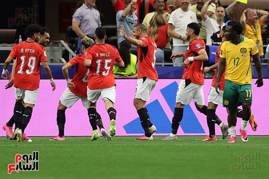 احتفال لاعبى المنتخب بهدف أمام عاشور احتفال لاعبى المنتخب بهدف أمام عاشور