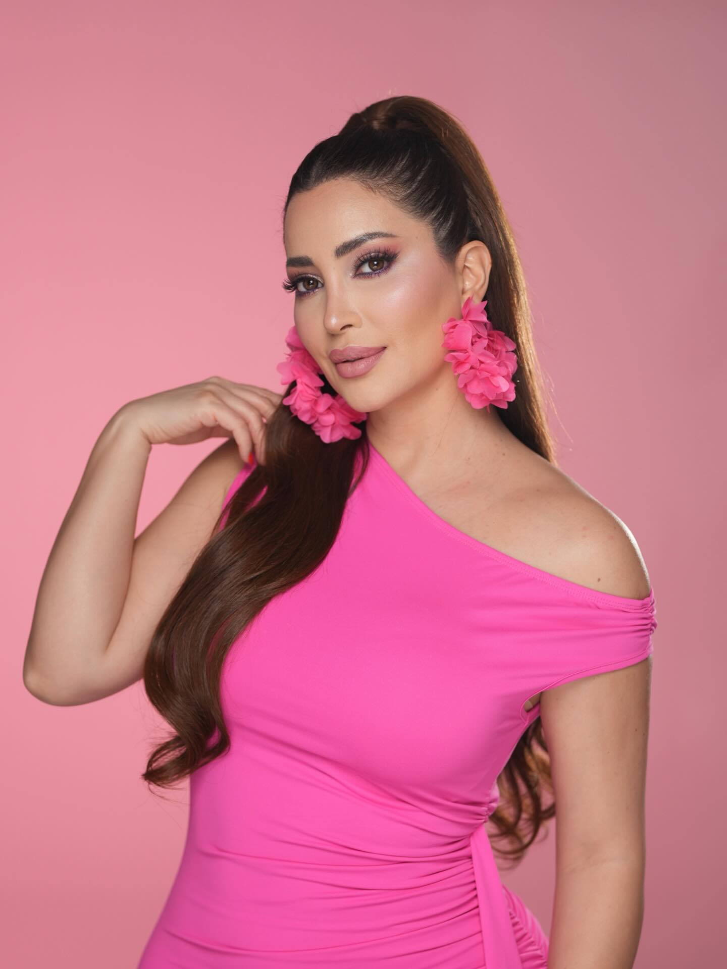نسرين طافش (2)