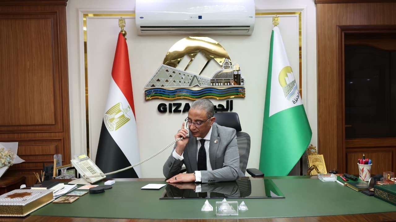 محافظ الجيزة (2)