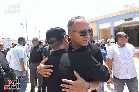 المشاركين في جنازة الدهشوري حرب المشاركين في جنازة الدهشوري حرب