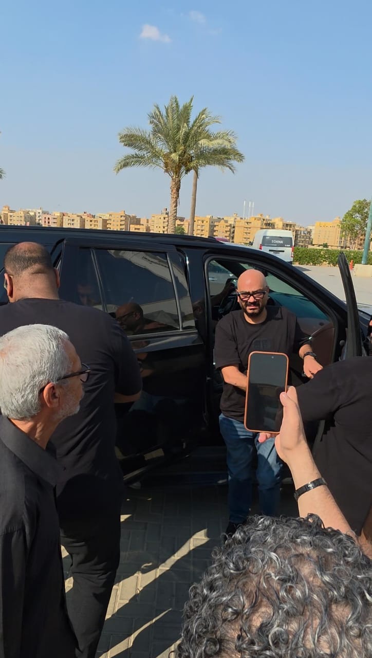 جنازة والد تامر حسني جنازة والد تامر حسني