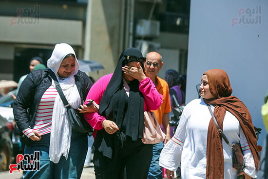 صعوبة الانجليزى على وجوه الطالبات صعوبة الانجليزى على وجوه الطالبات