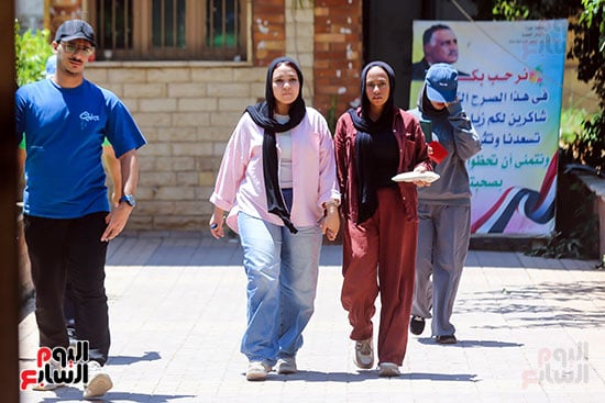خروج طلبة الثانوية العامة خروج طلبة الثانوية العامة