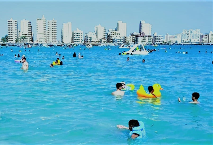 شاطئ الفيروز  - مطروح