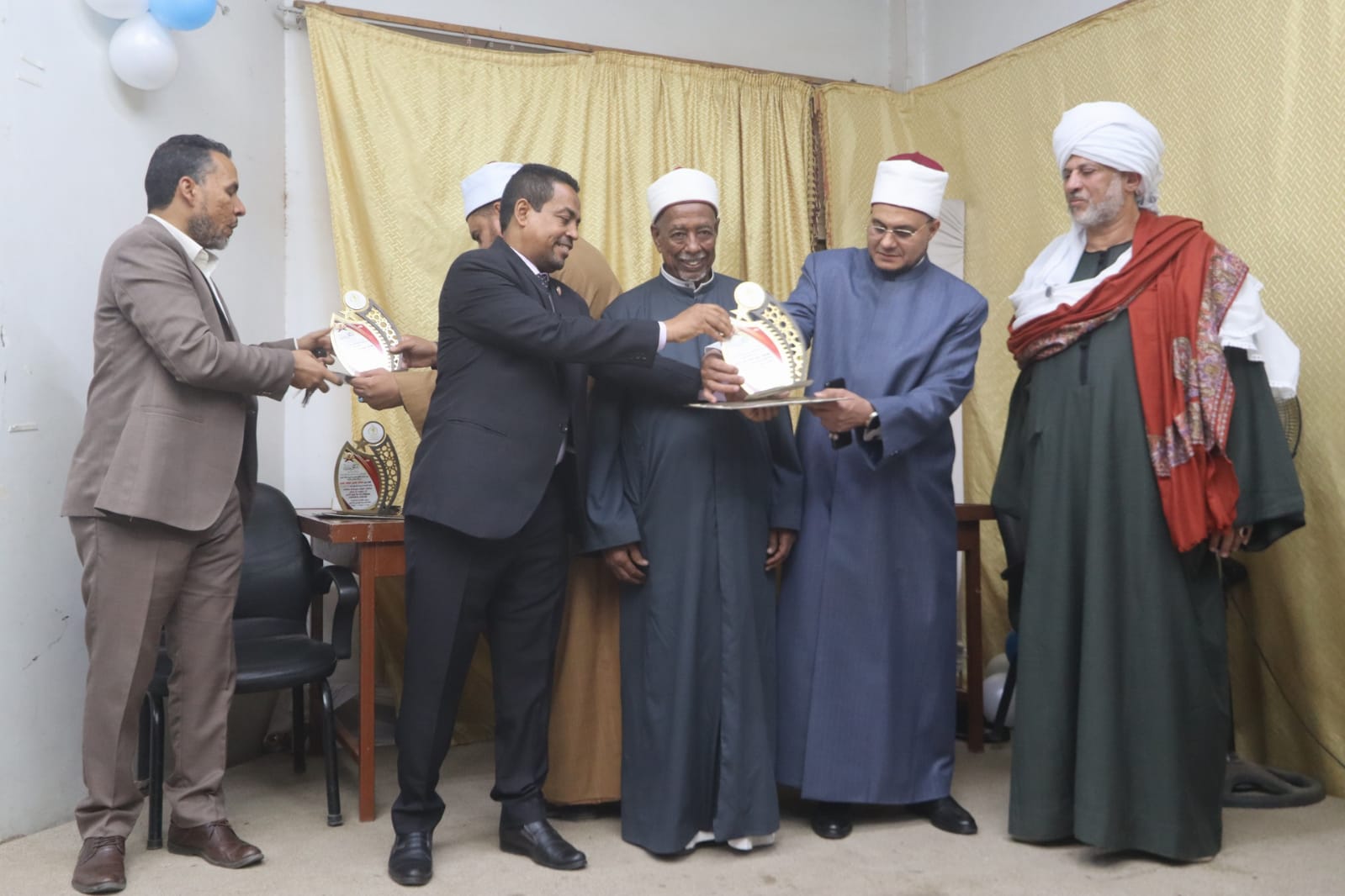 جانب من التكريم