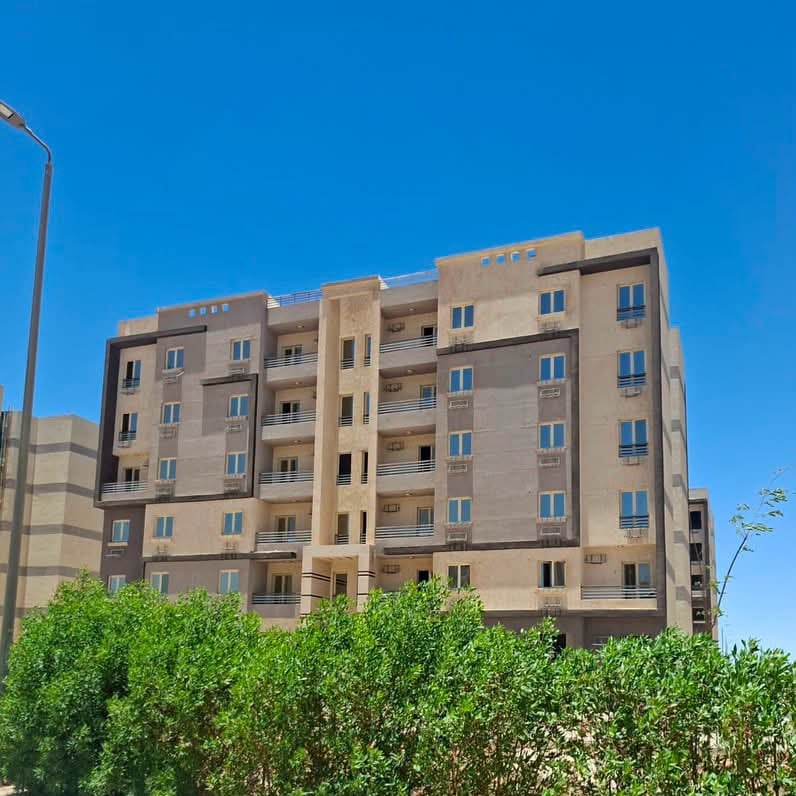 عمارات سكنية بالمدينة عمارات سكنية بالمدينة