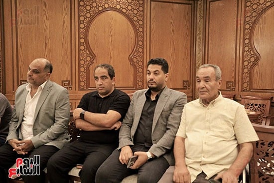 عزاء والد الصحفية دينا عبد العليم (1)