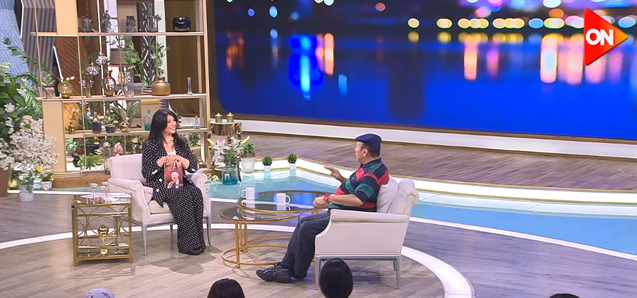 لقاء الفنان أحمد ماهر مع الاعلامية مني الشاذلي