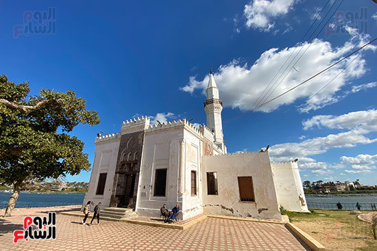 مسجد أبو مندور من الخارج