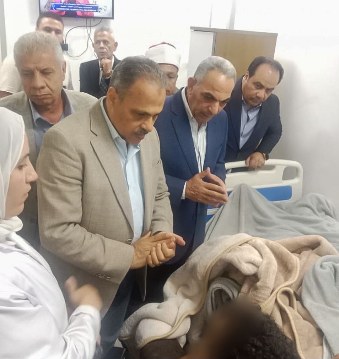 محافظي الشرقية و الاسماعيليه يطمئنا على مصابين محافظي الشرقية و الاسماعيليه يطمئنا على مصابين