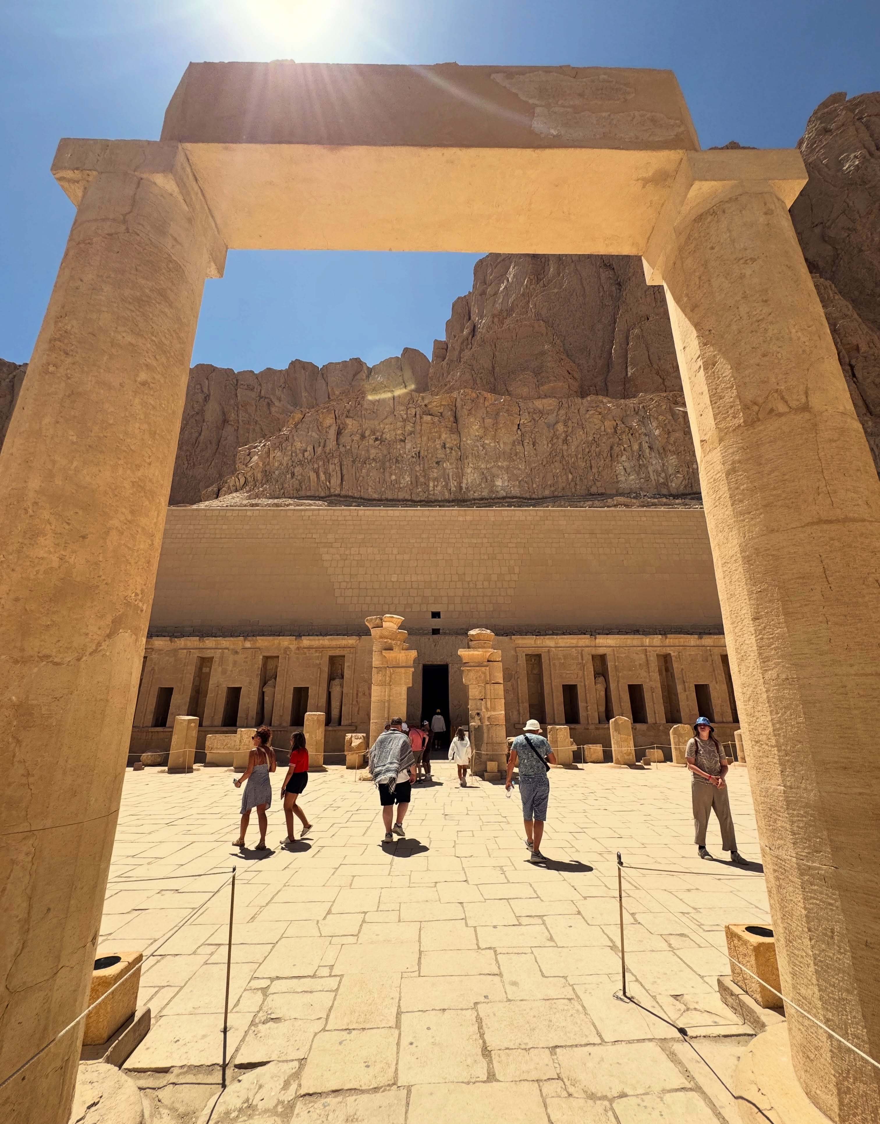 الزيارت السياحية المميزة فى الدير البحرى
