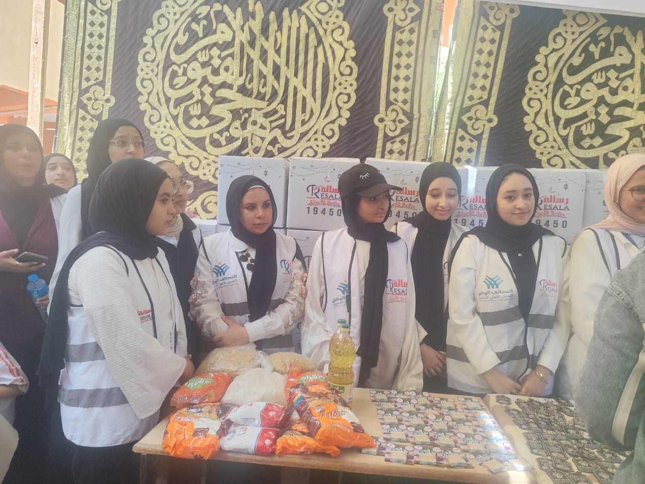 قافلة التحالف الوطنى إيد واحدة بقرية كحك فى الفيوم  (9)