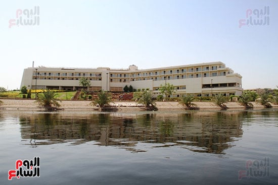 نيل-أسوان
