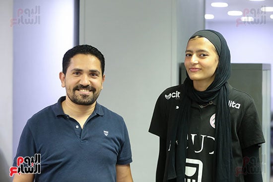 منتخب ناشئات اليد يزور اليوم السابع (11)