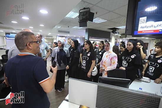 منتخب ناشئات اليد يزور اليوم السابع (7)