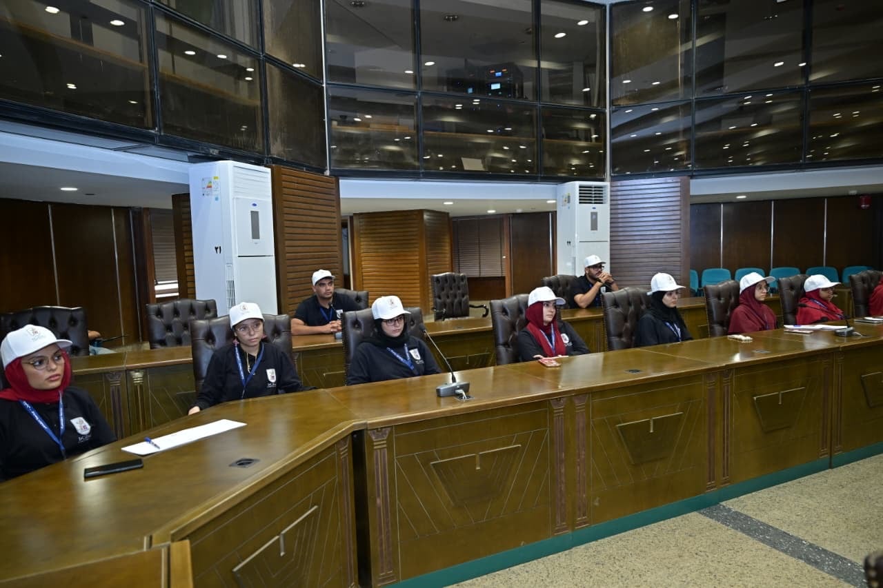 معسكر قادة المستقبل بجامعة القاهرة (6)