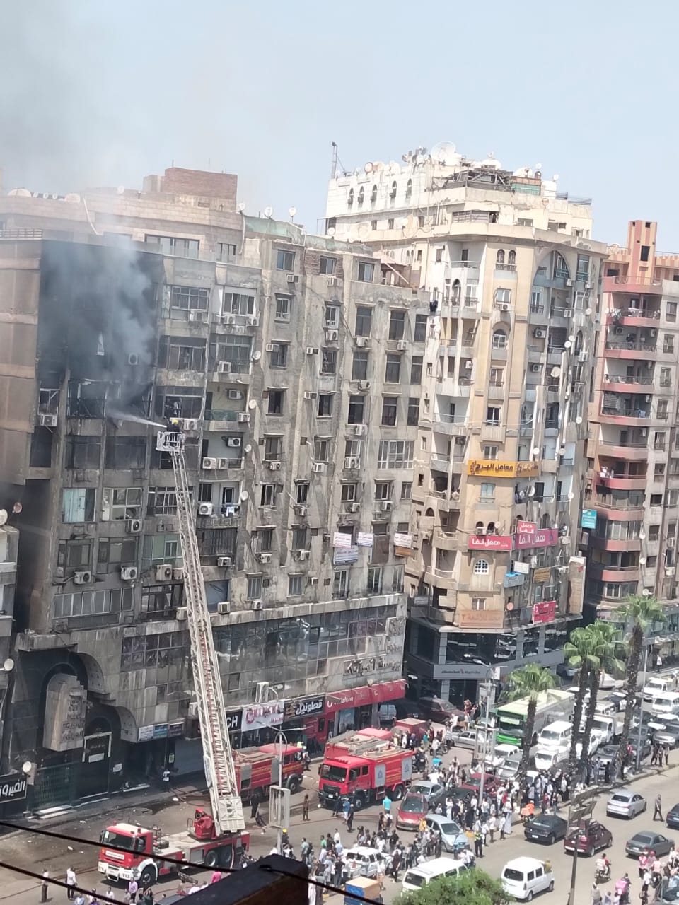 زحام مرورى بسبب حريق شقة فيصل
