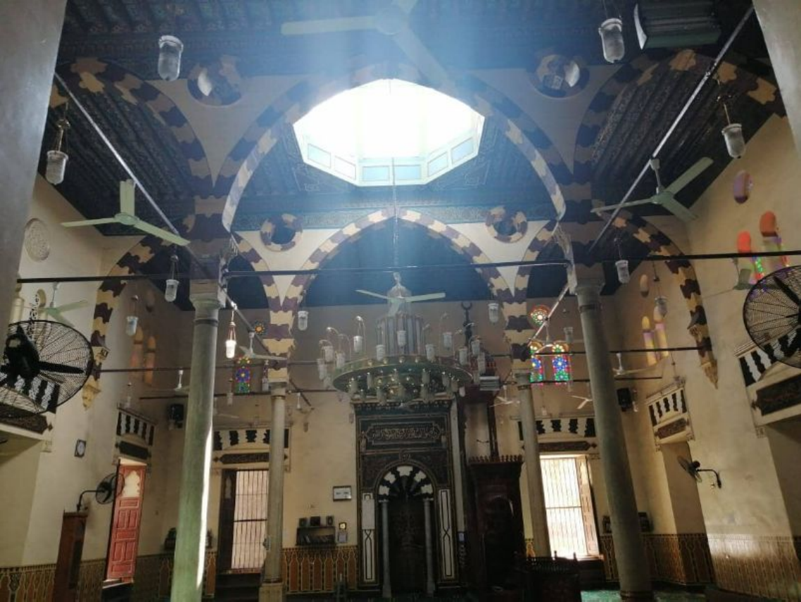 المسجد من داخل
