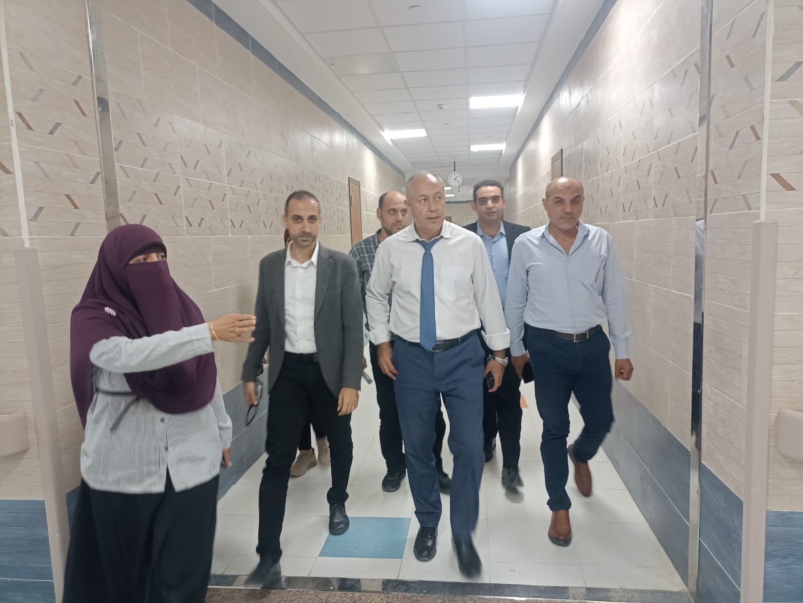 تفقد الأقسام المختلفة
