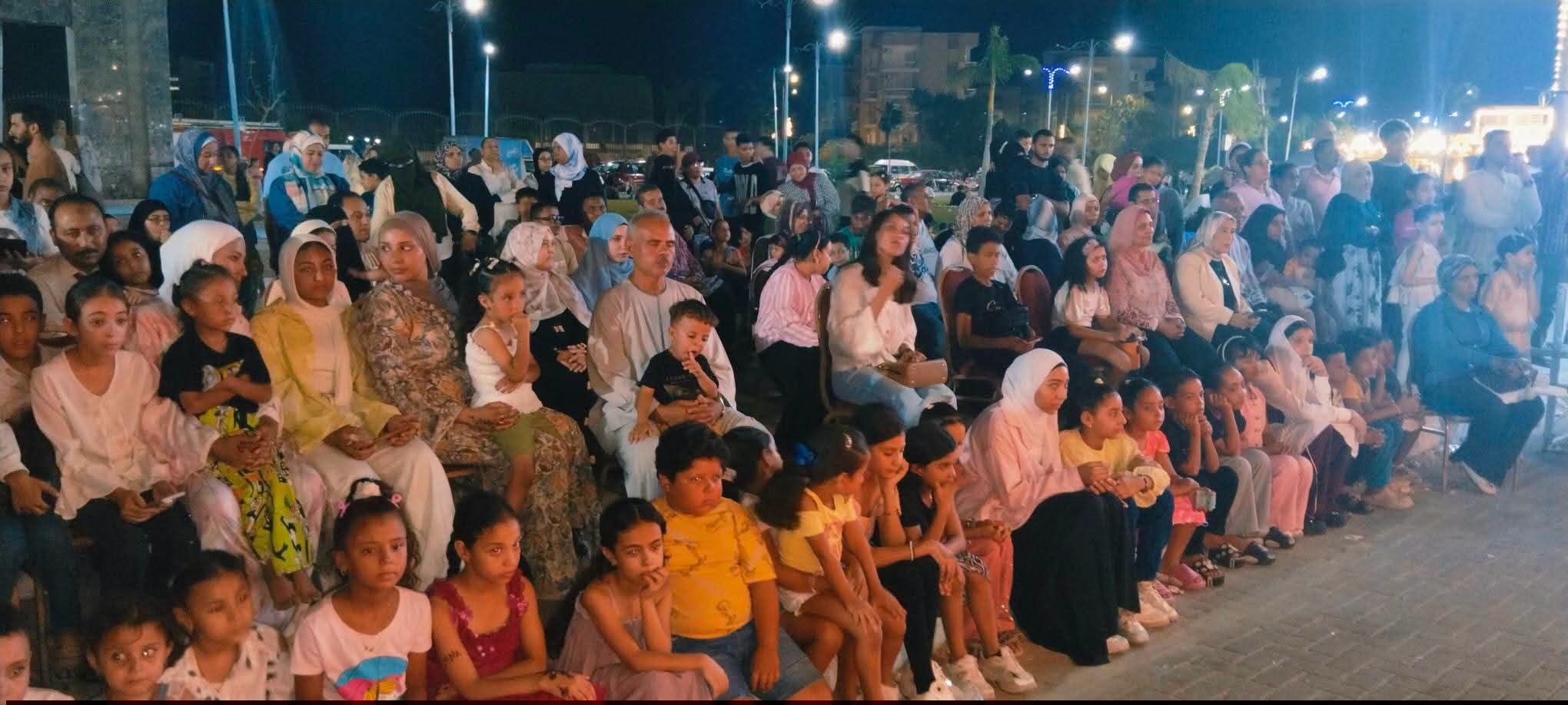 جانب من الحضور جانب من الحضور