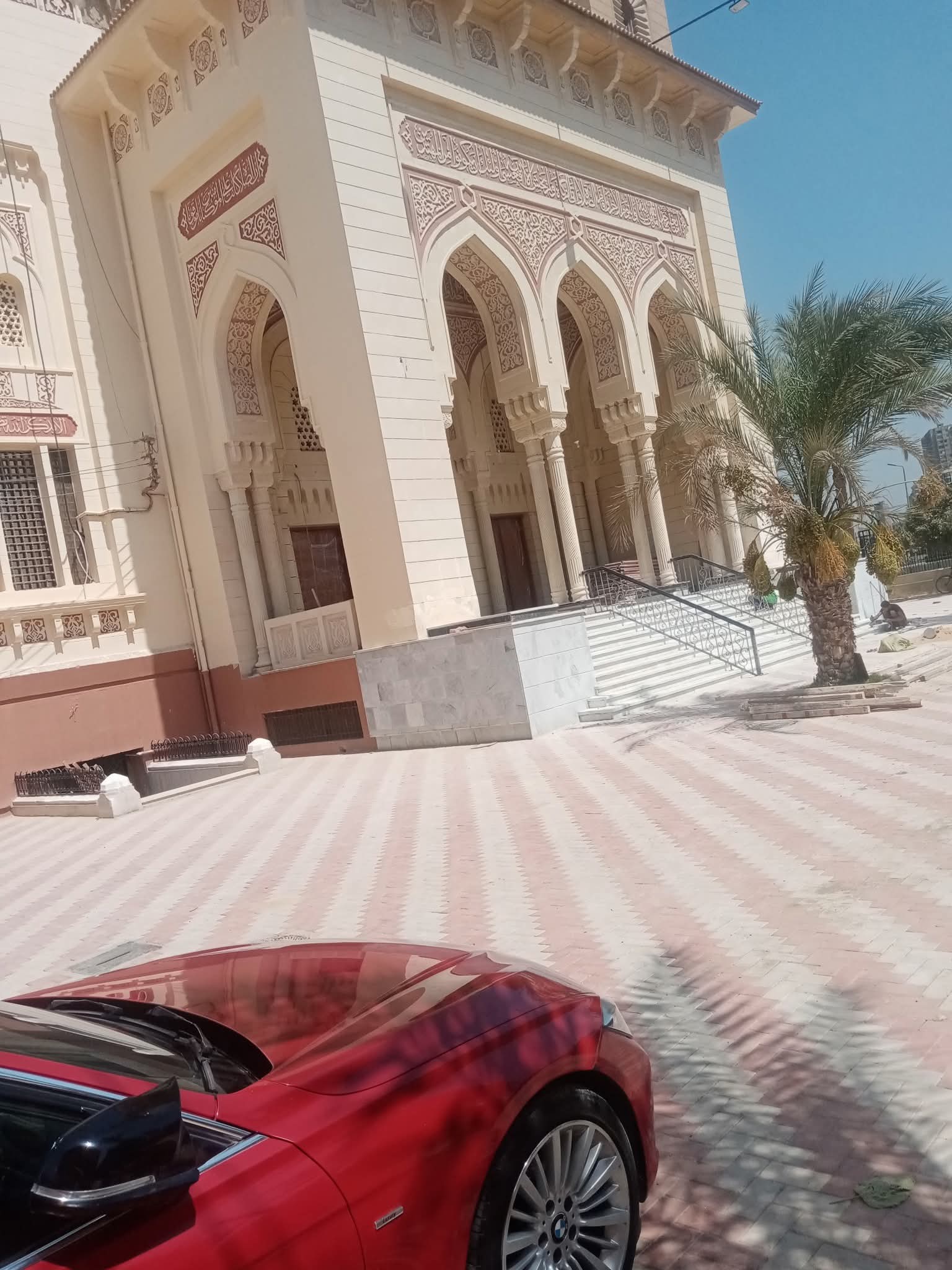 مدخل المسجد مدخل المسجد