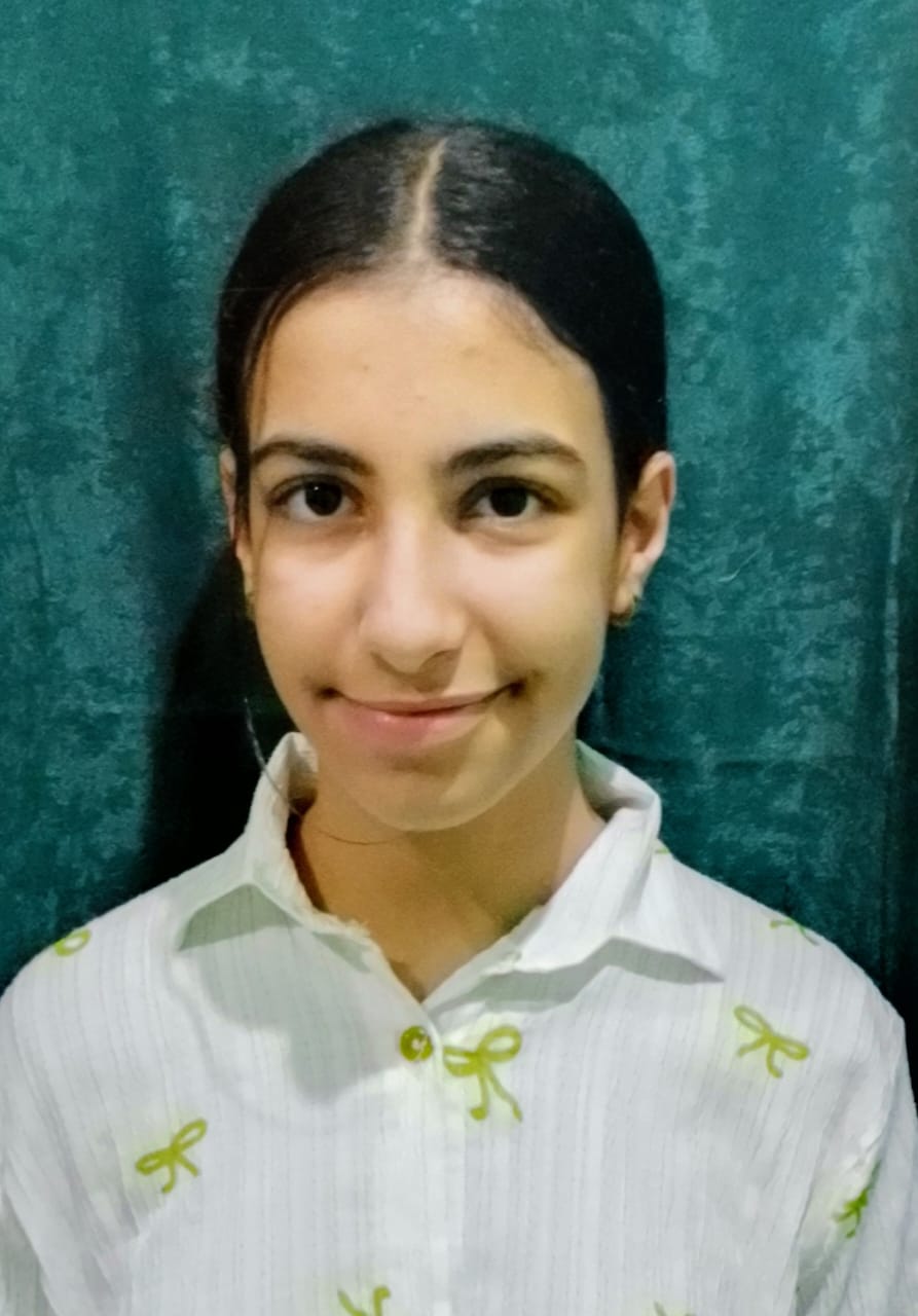 الفنانة رقية جمال