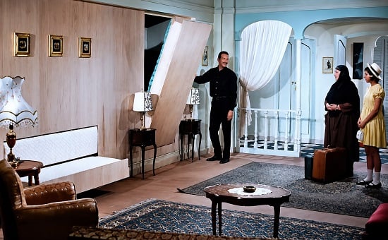 مشهد من فيلم صغيرة على الحب