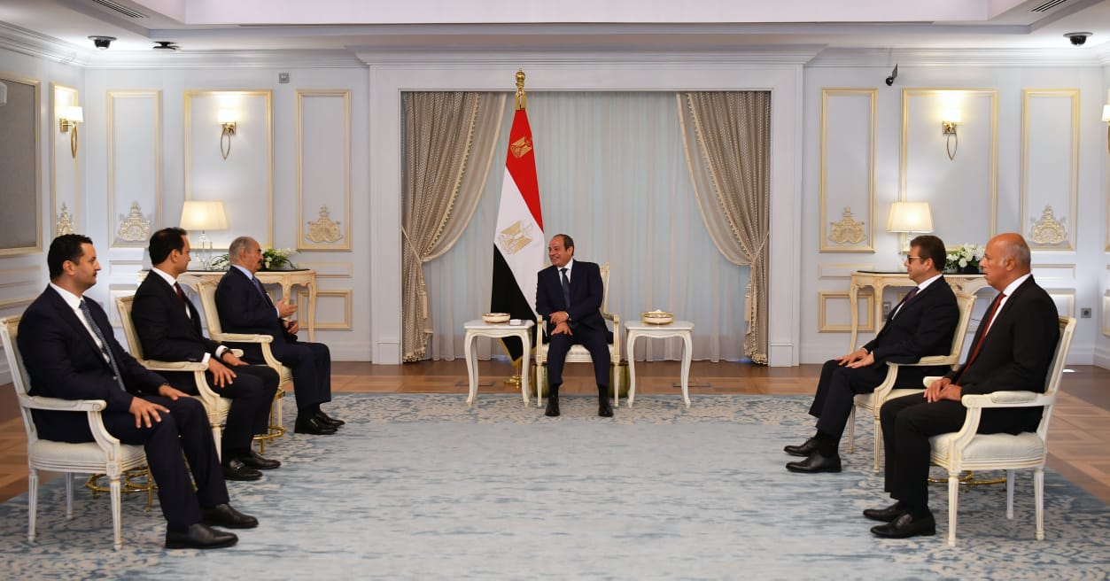 لقاء السيسي مع الوفد الليبي (1)