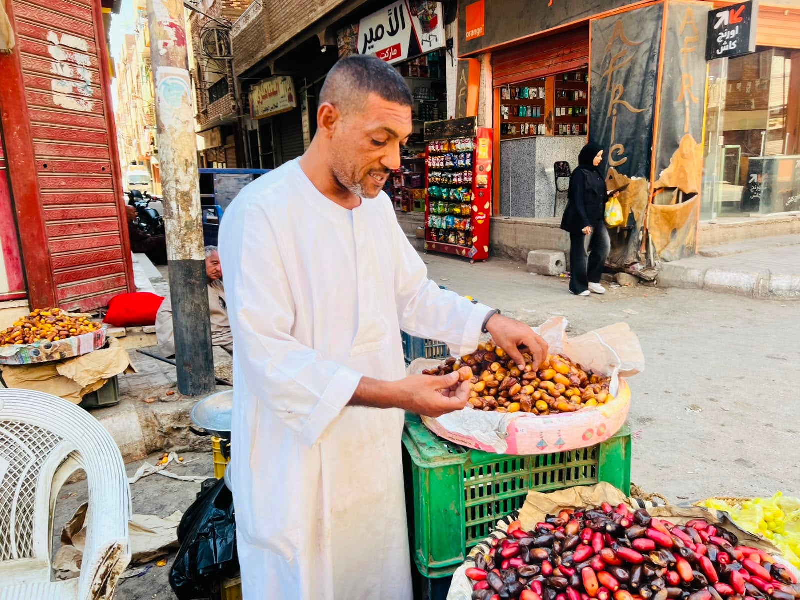 بائع بلح بقنا