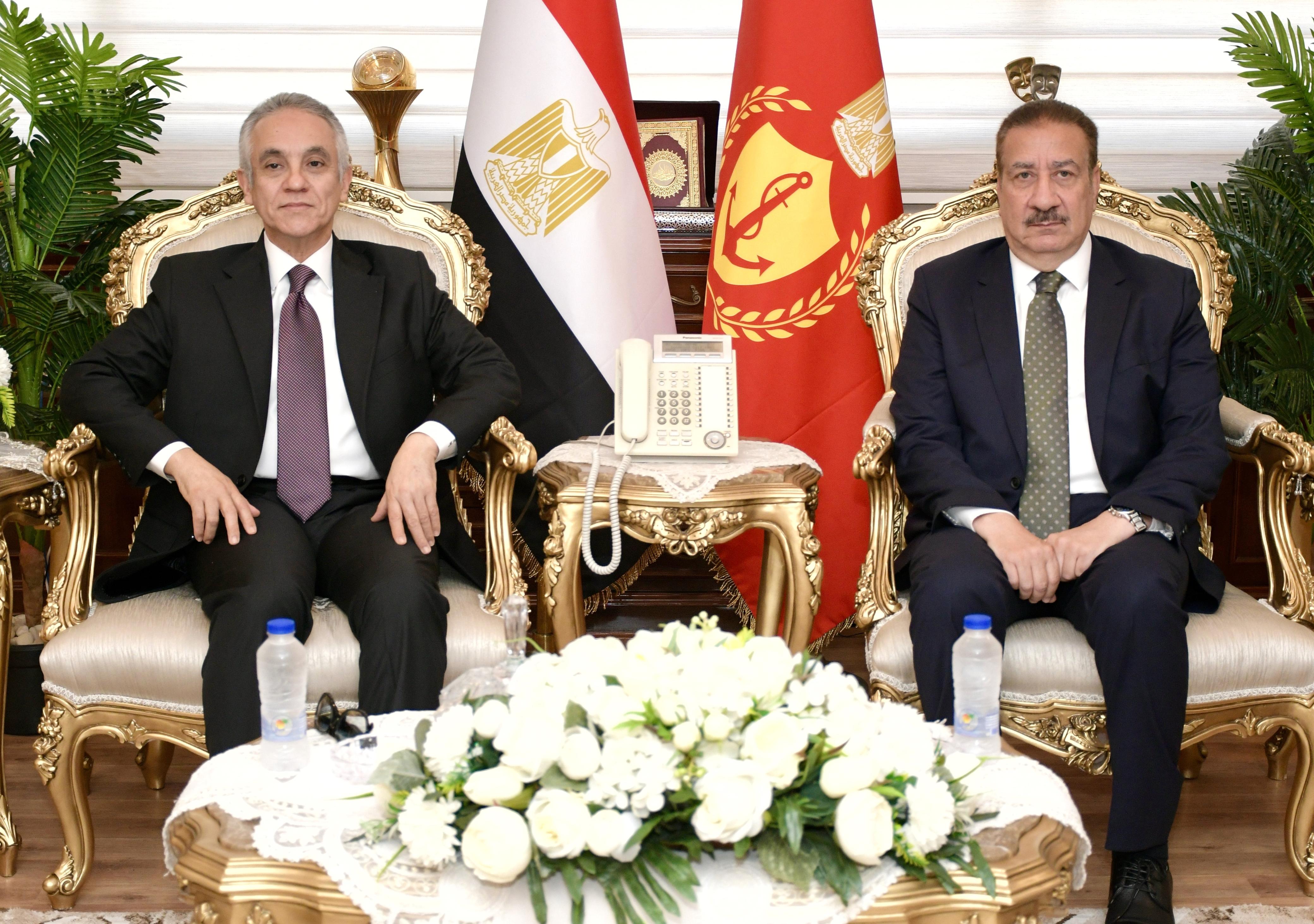 محافظ بورسعيد ووزير العدل