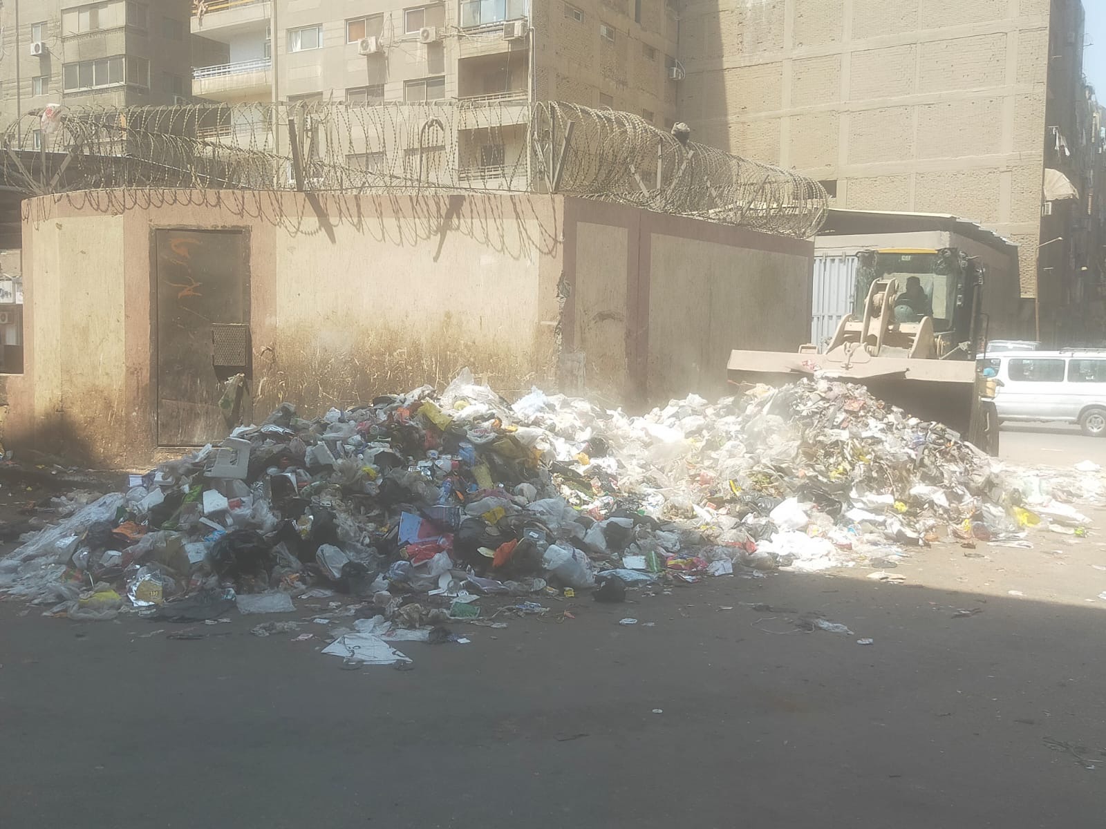 مخلفات من المريوطية 