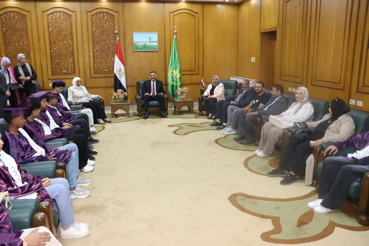 خلال اللقاء خلال اللقاء