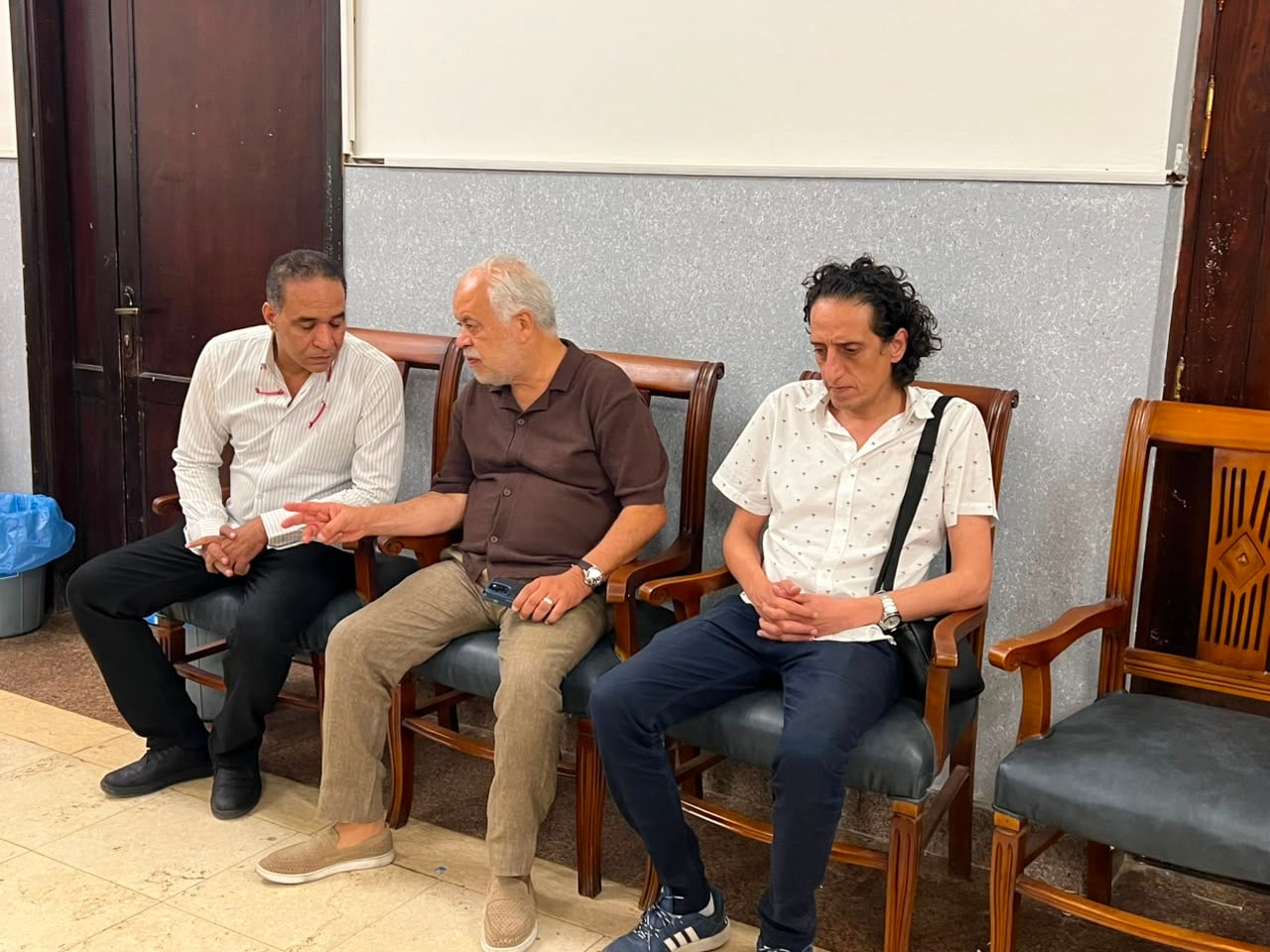 جانب من عزاء الراحل عمرو محمد علي (7)