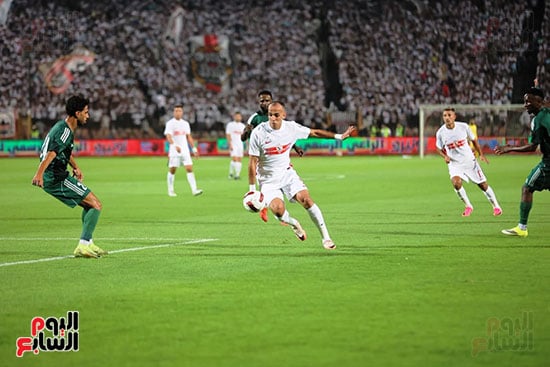 ناصر منسي فى أحد هجمات الزمالك ناصر منسي فى أحد هجمات الزمالك