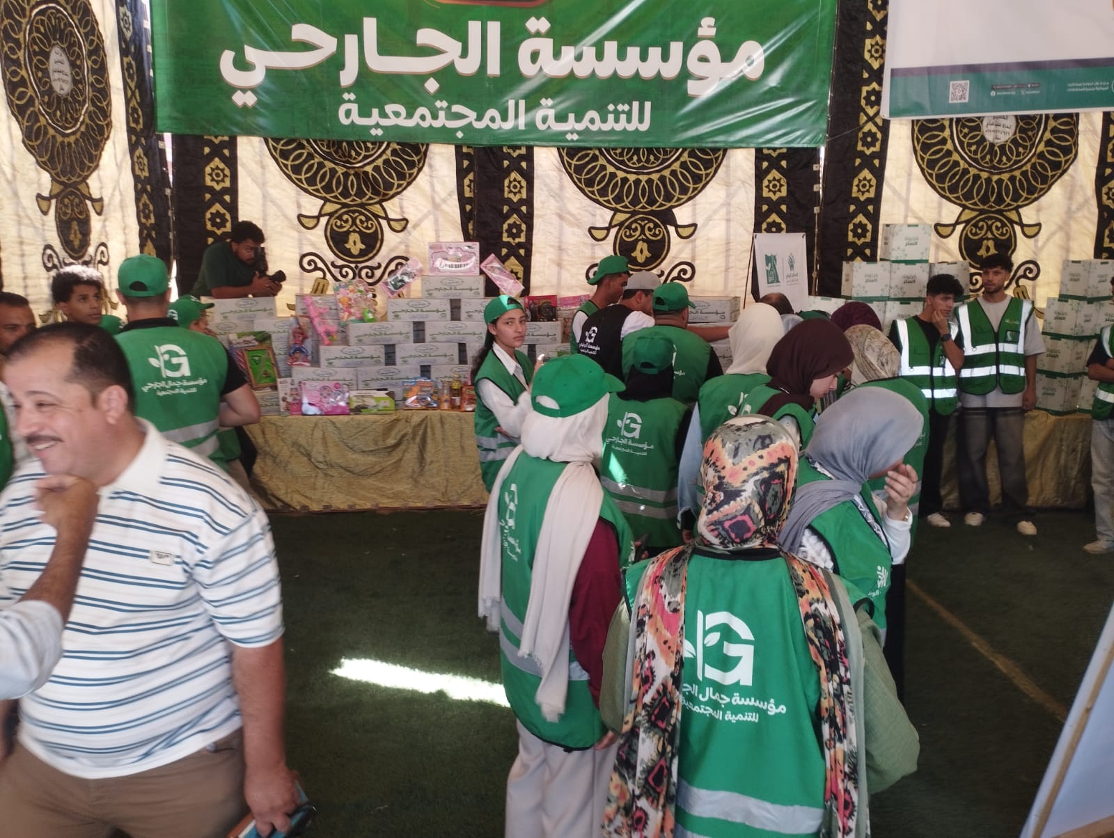 قافلة التحالف الوطنى للعمل الأهلى التنموى فى قرية إدقاق المسك بالمنيا قافلة التحالف الوطنى للعمل الأهلى التنموى فى قرية إدقاق المسك بالمنيا