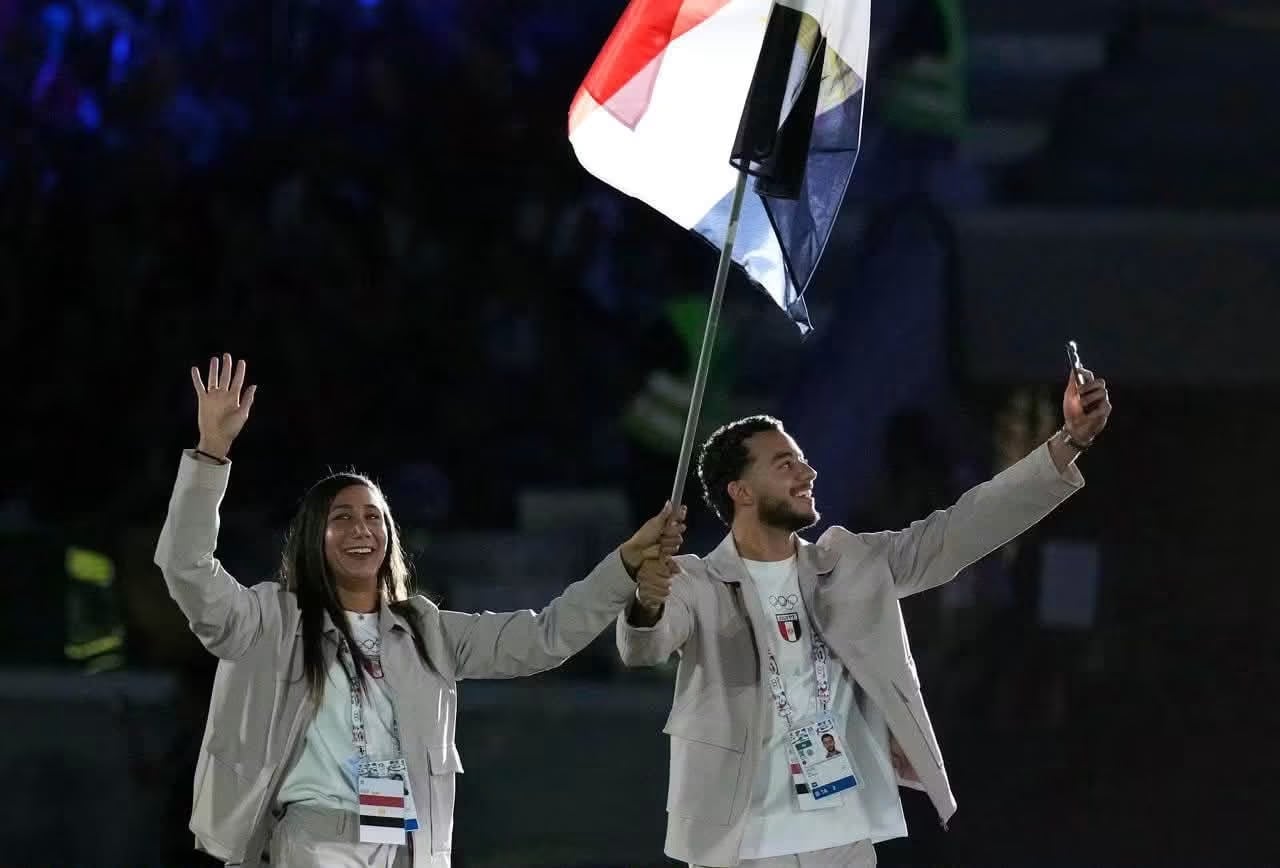 محمد السيد وفريدة عثمان (1)