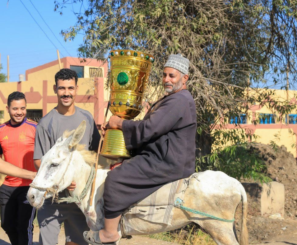 نقل كأي البطولة عقب تصنيعه