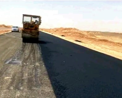 عمل لا يتوقف فى مراحل المشروع