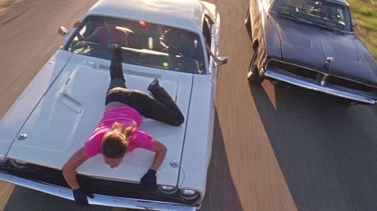 تحدي Car Surfing