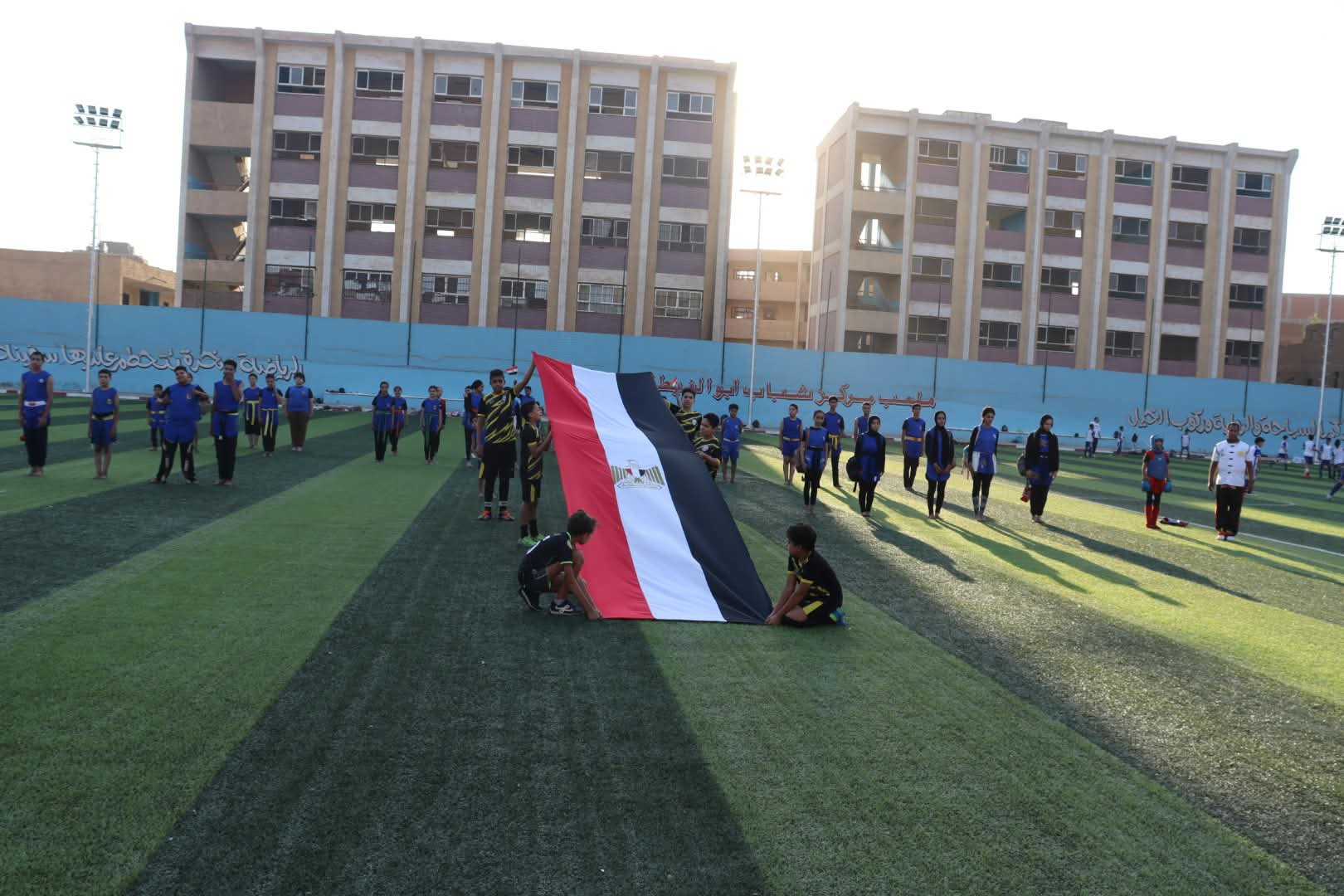 خلال العروض الفنية