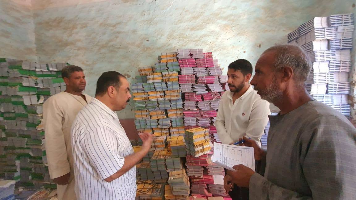 تفقد المدارس وجاهزيتها للعام الدراسي الجديد وتسلم الكتب للإدارات التعليمية