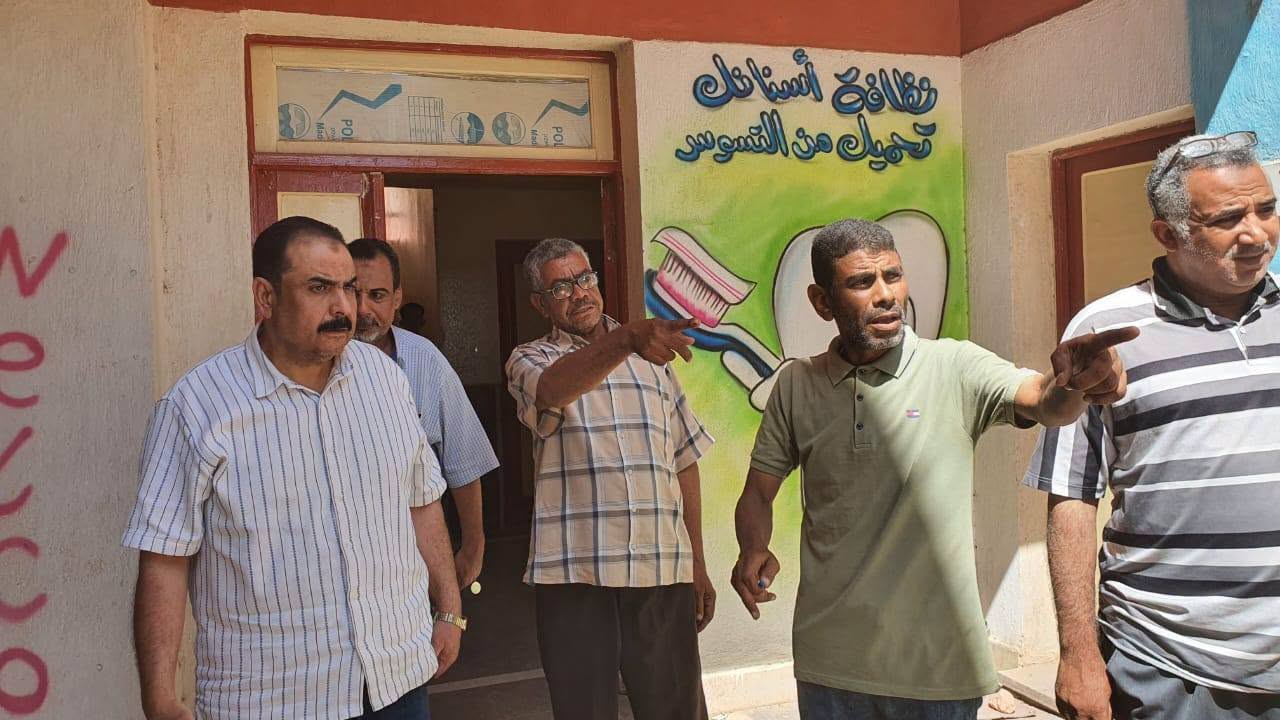 جولات على مدارس إدارة إسنا التعليمية وتجهيزات العام الجديد