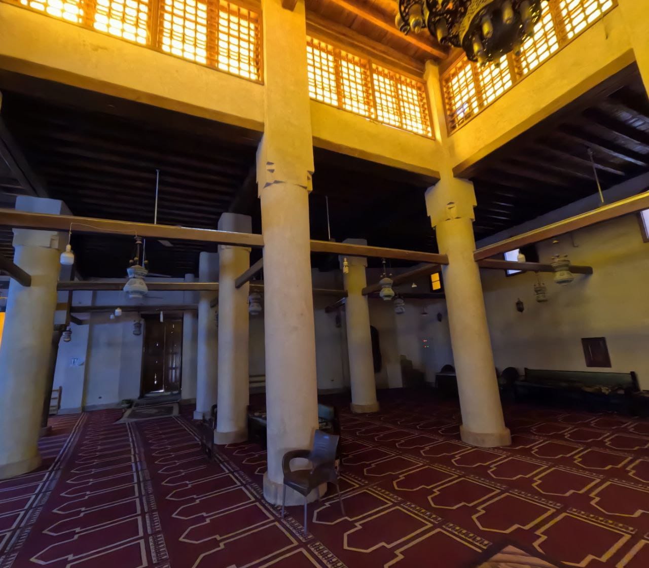 عواميد المسجد