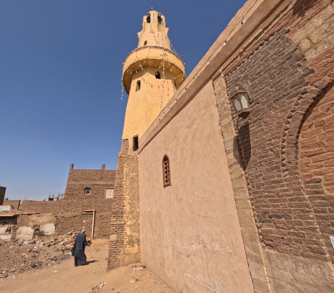 ‪المسجد العمري 