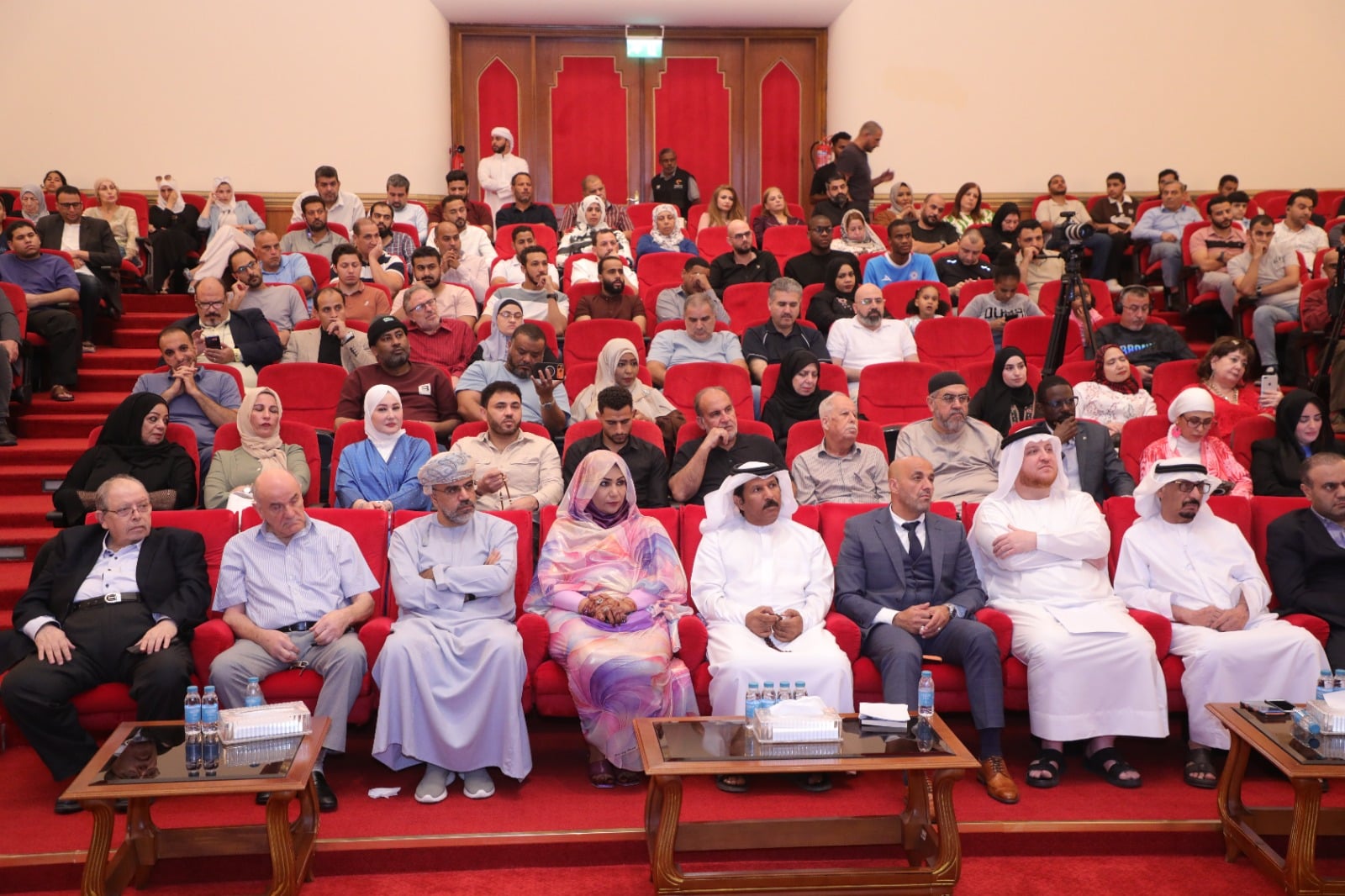 الأمسية الشعرية بحضور الشاعر الكبير محمد البريكى الأمسية الشعرية بحضور الشاعر الكبير محمد البريكى
