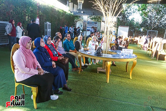 حضور المؤتمر