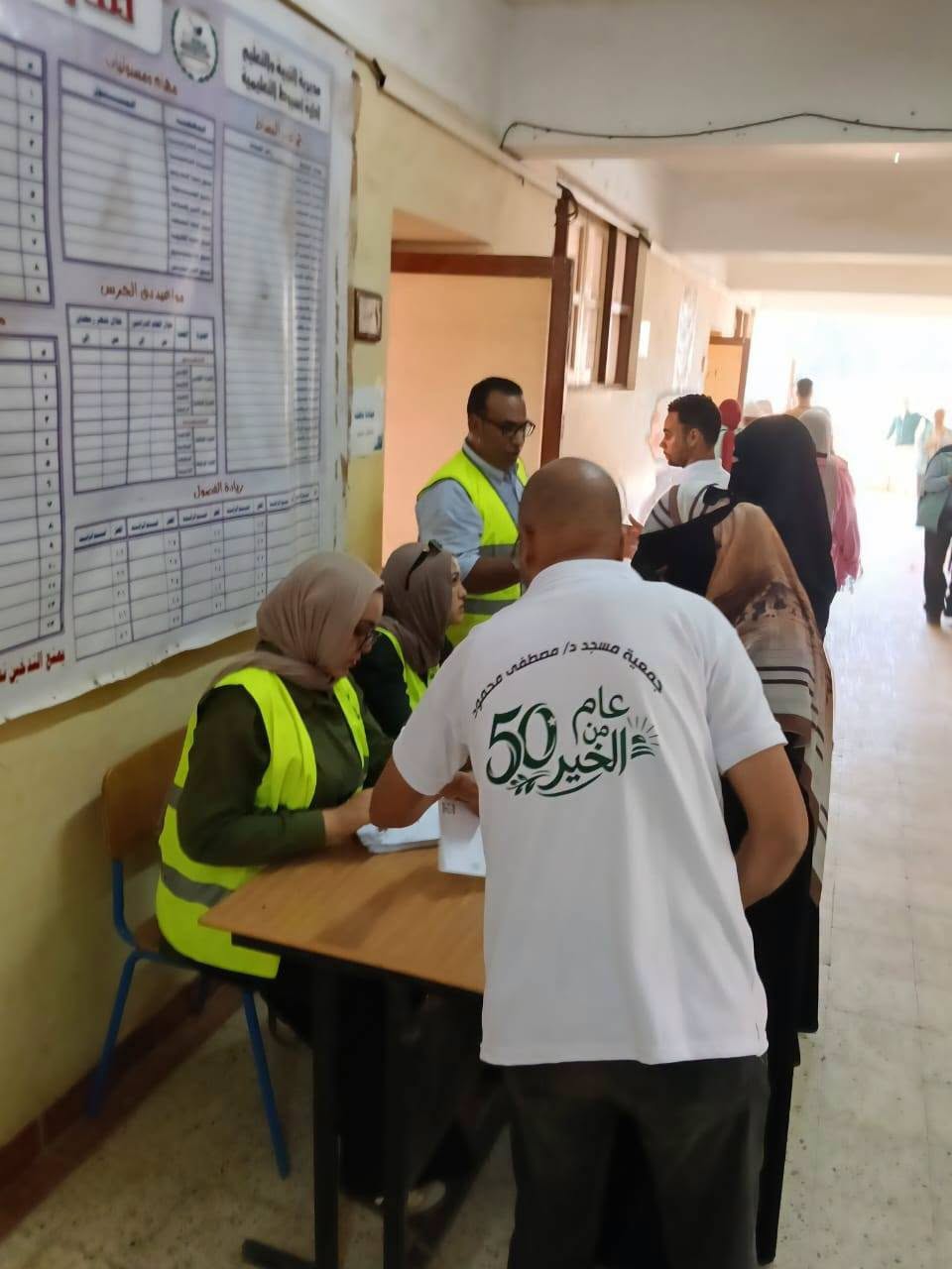 «إيد واحدة» للتحالف الوطنى  تقدم خدمات متكاملة لأهالي أسيوط (7)