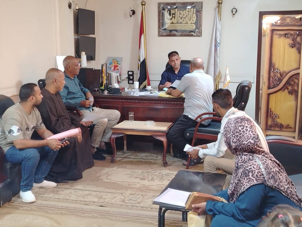 الإستماع لشكاوى المواطنين بفعاليات اليوم المفتوح الأسبوعى