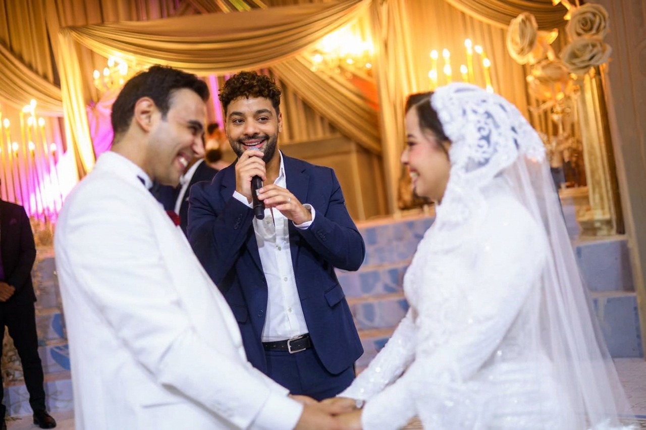جانب من حفل الزفاف جانب من حفل الزفاف