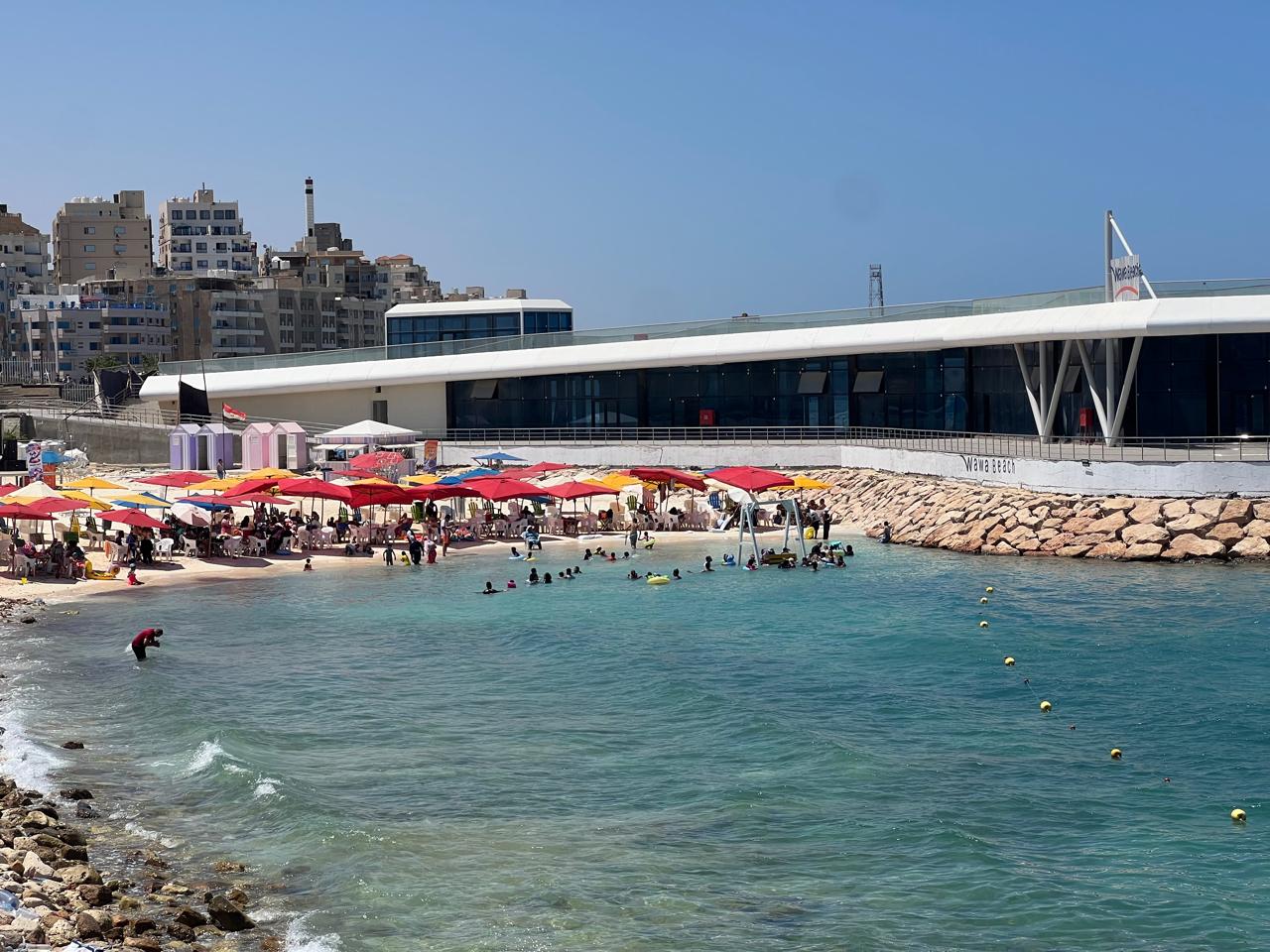 احد شواطئ كورنيش مطروح الامنة احد شواطئ كورنيش مطروح الامنة